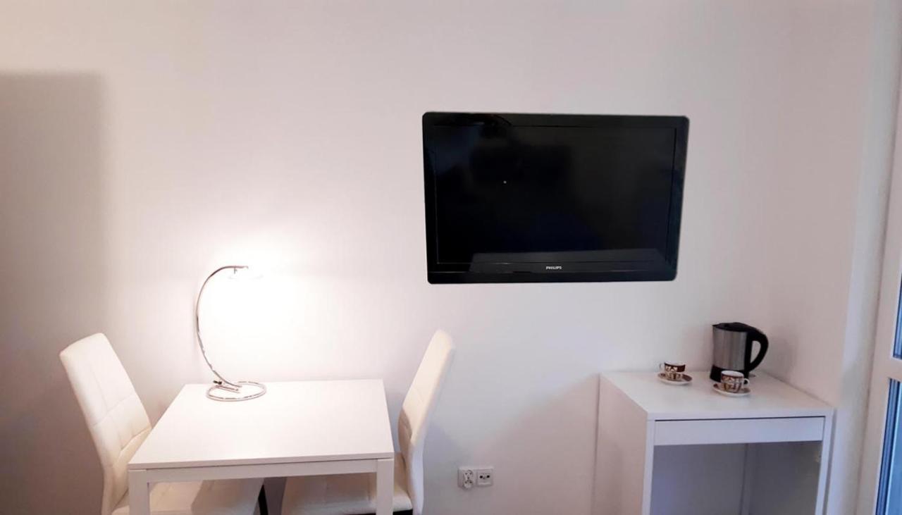 Apartamenty Sloneczne Tarasy Mrzeżyno Buitenkant foto